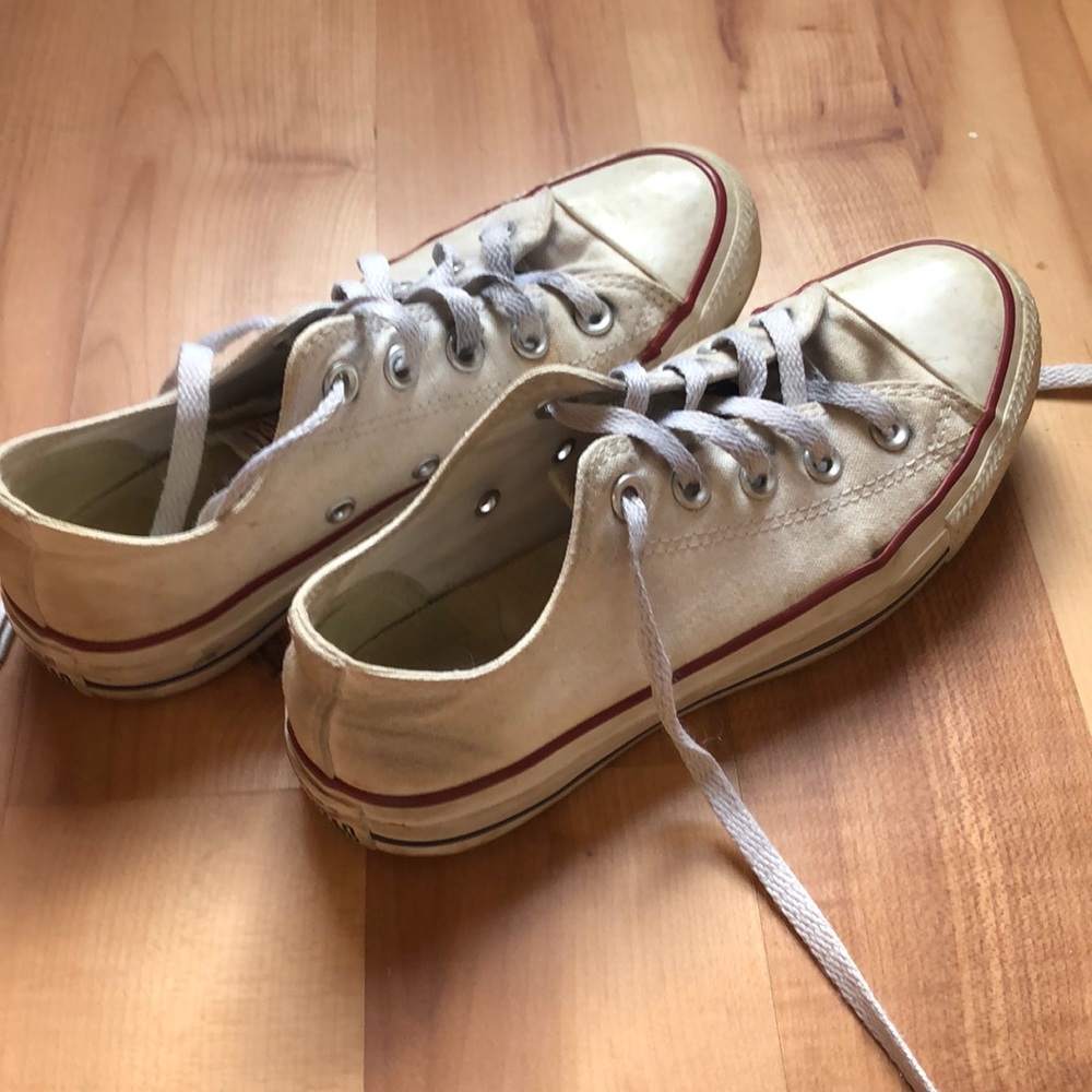 Classic White Used Chuck Taylor Low Top Converse
